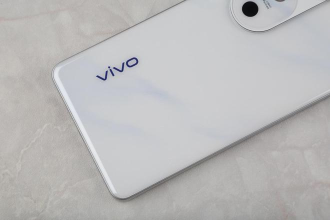 必一运动给到女生更美的自己 vivo S19做得更全更细(图3)